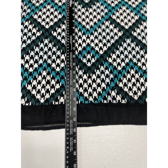 C established 1946 SZ 18/20 3/4 sleeve Back White Teal Loose Fit Flowing Top - Picture 5 of 10